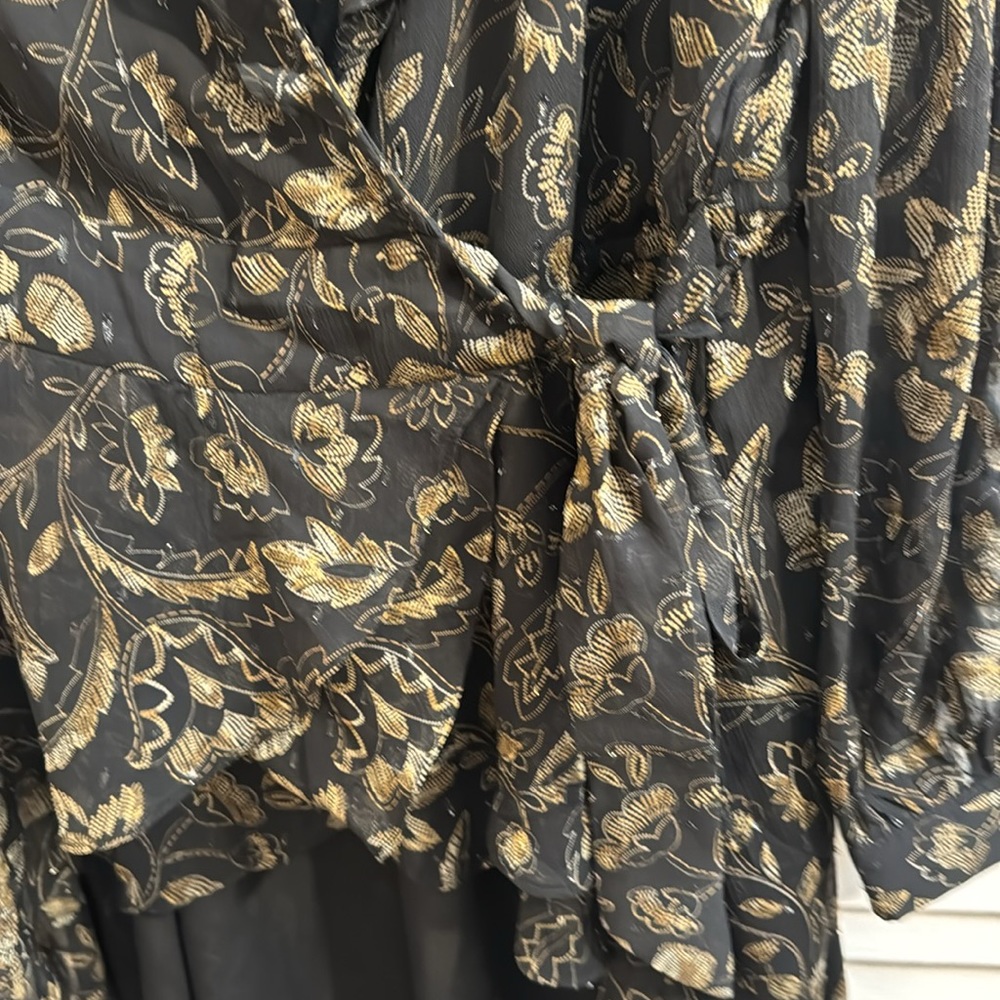 Torrid Layered Tie Front Wrap Hi-Low Tunic - Size 00 - Picture 4 of 15